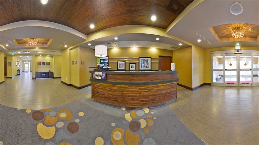 Hampton Inn&Suites Greensboro/Coliseum Area Exterior foto